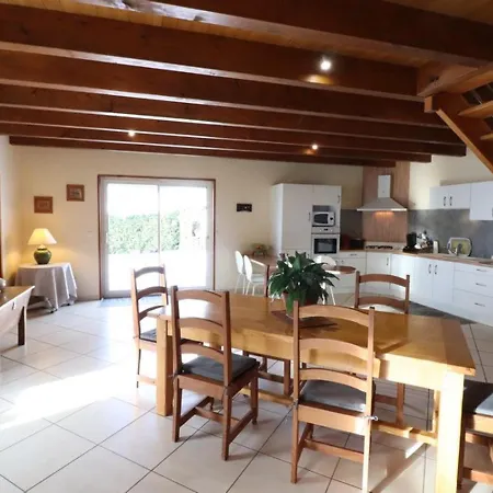 Maison De Caractere Avec Jardin, 3 Terrasses Pres Du Puy Mary, Pour 4 Pers, Confort, Activites Nature - Fr-1-742-206 * Saint-Cirgues-de-Jordanne
