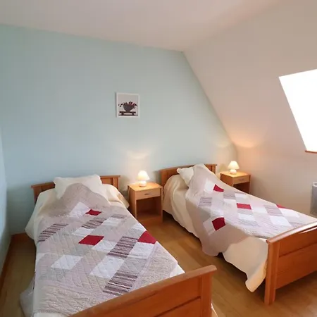 Maison De Caractere Avec Jardin, 3 Terrasses Pres Du Puy Mary, Pour 4 Pers, Confort, Activites Nature - Fr-1-742-206 Holiday home Saint-Cirgues-de-Jordanne